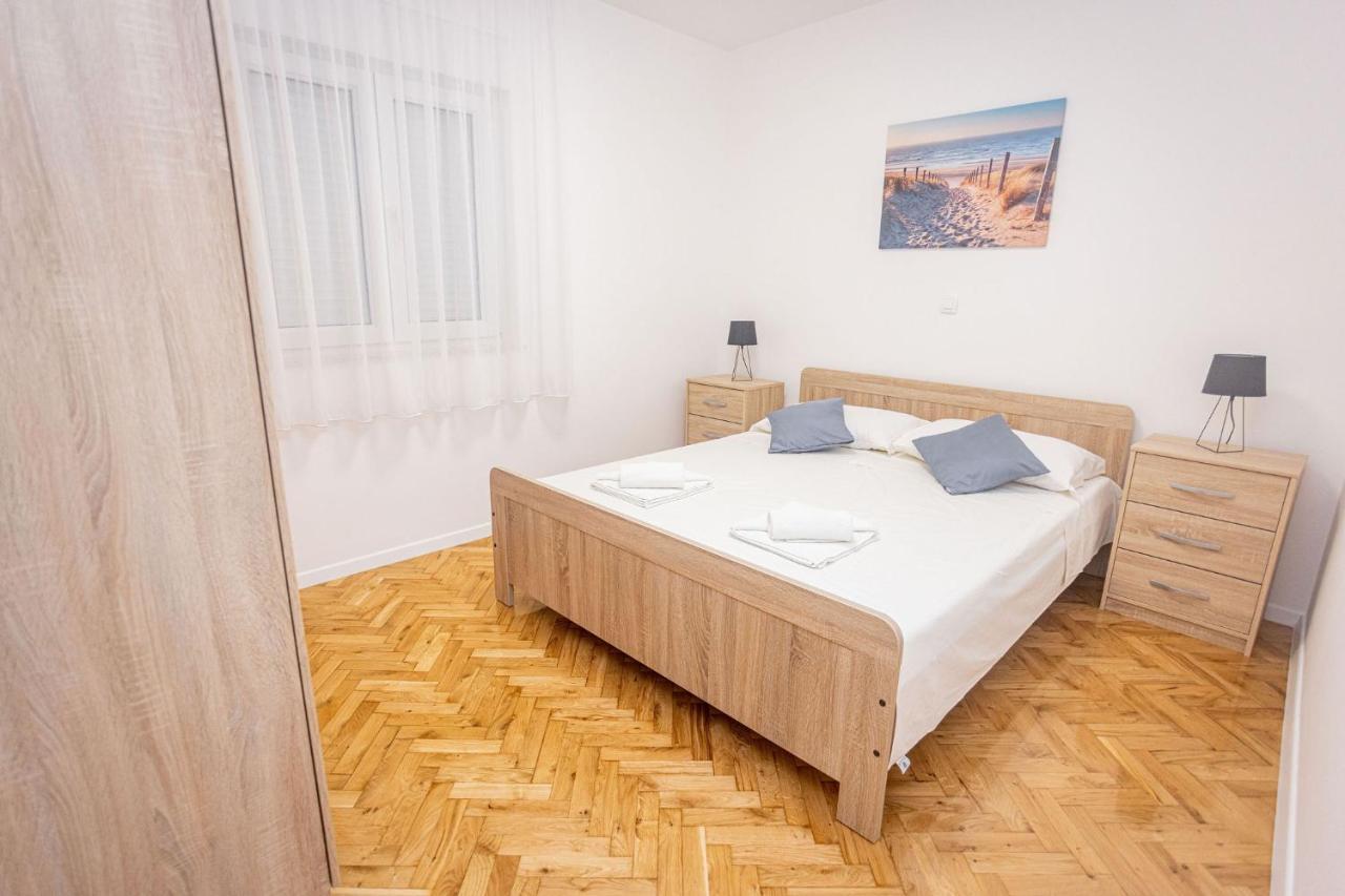 Apartments Veronika Trogir Extérieur photo